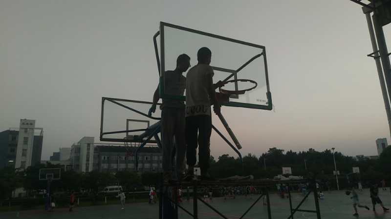 桂林漓江学院篮球架售后维修保养服务