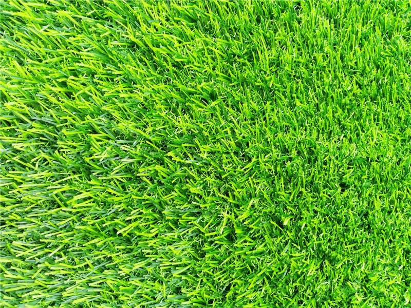 人造草坪使用哪种材料？安全环保吗？